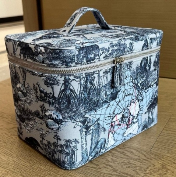 Dior Handbags - Dior Beauté Around the World Vanity Bag Cosmetic Case